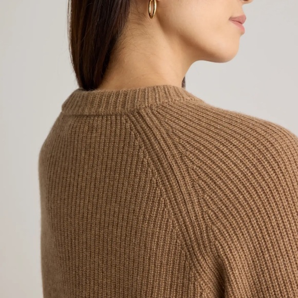 Mongolian Cashmere Fisherman Crewneck Sweater - Picture 5 of 8